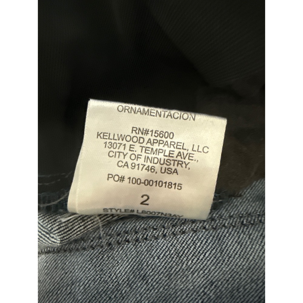 Wit & Wisdom Ab-solution Bermuda Denim Shorts Medium Wash Blue Raw Hem Size 2 - Picture 9 of 9